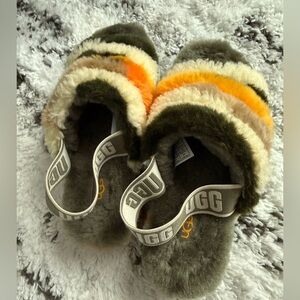 ✅🧡UGG FLUFF YEAH SLIDES🧡✅